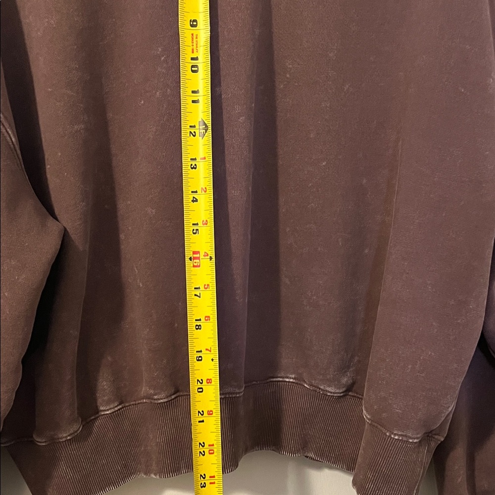 Ninth Hall mineral washed Crewneck Sweatshirt - Picture 5 of 5